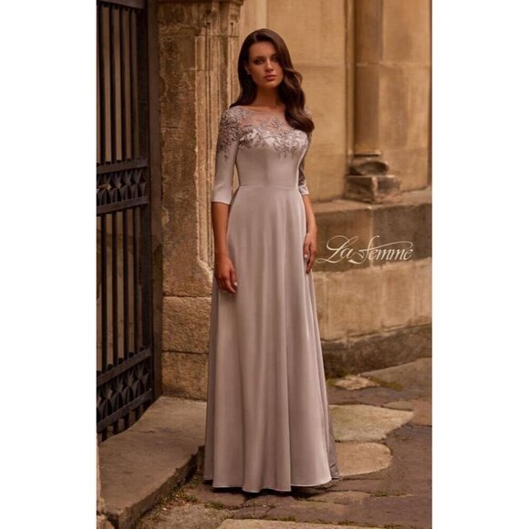 La Femme Womens Size 4 Silver 29227 Embroidered Illusion Neck Gown $469 New - Picture 4 of 16